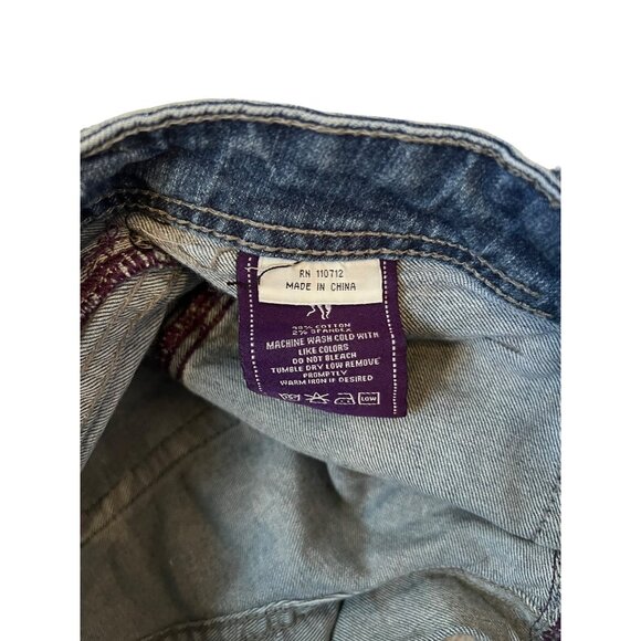 Vigoss Women's Denim Jean Shorts Distressed Detailing & Skull Buttons Size S Y2K - Picture 5 of 7